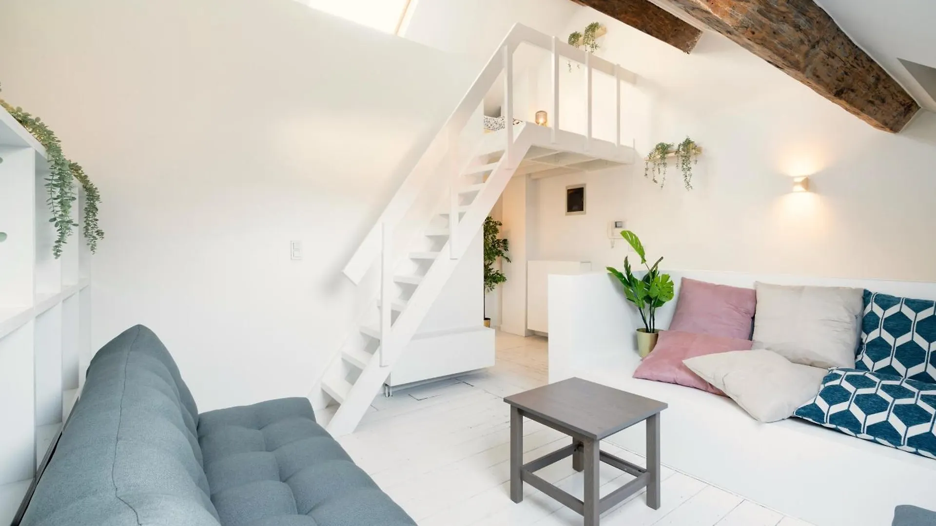 Charming Nationale Street Residence أنتويرب 0*,  بلجيكا